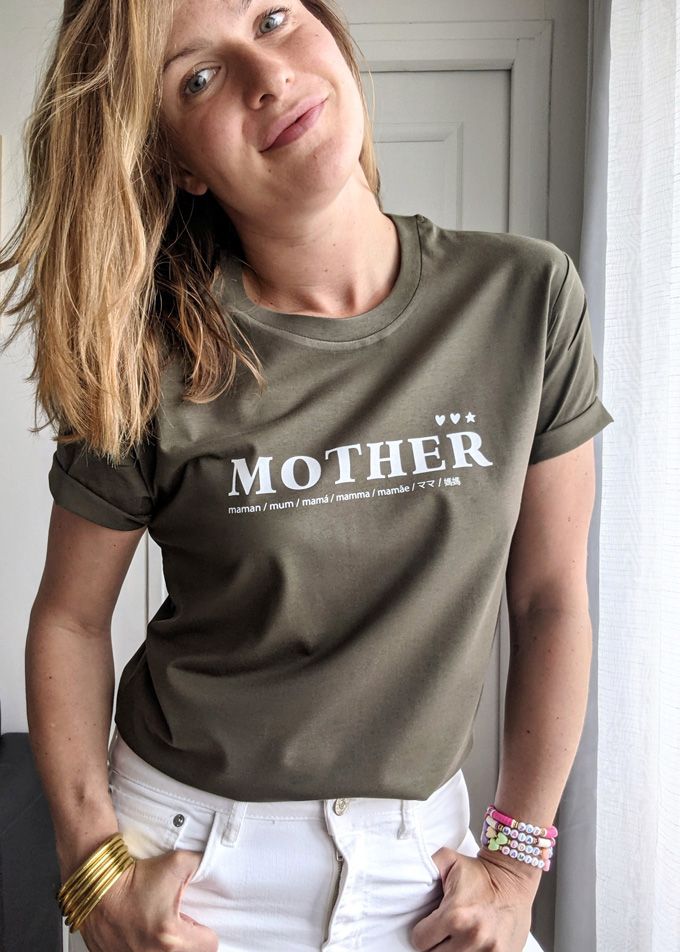 T-shirt mother pour mum of one, mum of two, mum of three. Cadeau parfait à offrir à une maman.