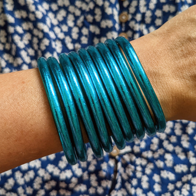 Bracelet jonc bouddhiste bleu Maia et Zoé