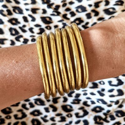 Bracelet jonc bouddhiste light gold doré clair Maia et Zoé