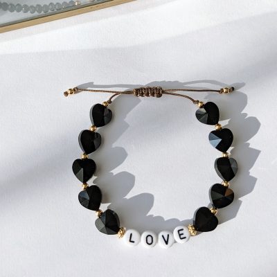Bracelet-Black-Heart-à-personnaliser,-création-Maia-et-Zoé