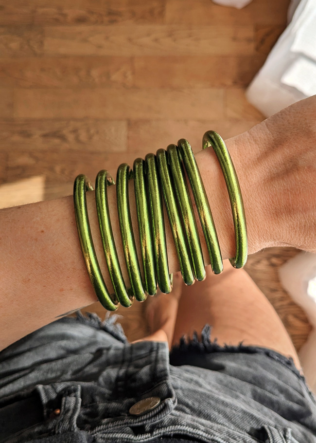 Bracelets-bouddhistes-Maia-et-Zoé-vert-banane