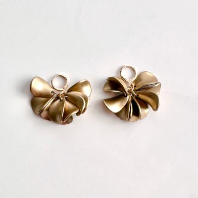 Boucles d'oreilles Peony - doré mat