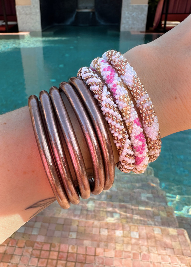 Bracelet népalais #39(doré et blanc) – Image 3