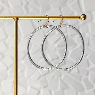 Boucles d'oreilles bouddhistes - autres couleurs - Silver