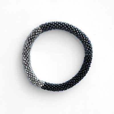Bracelet népalais #62 (noir, dark silver et silver)