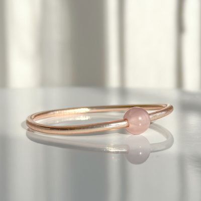 Jonc bouddhiste precious - champagne & quartz rose
