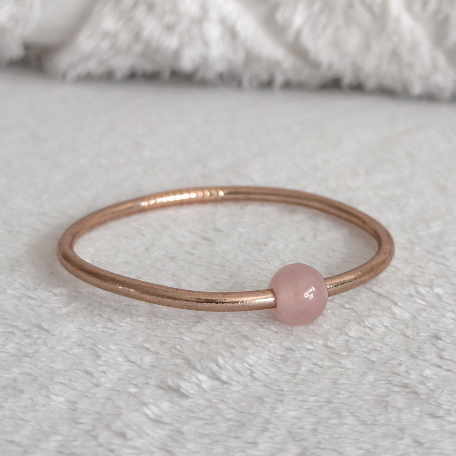 Jonc bouddhiste precious - champagne & quartz rose – Image 3
