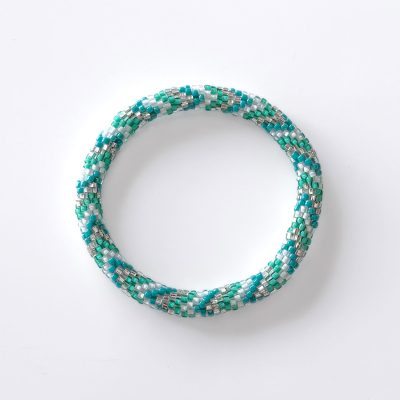 Bracelet népalais #69 (vert, blanc et argenté)