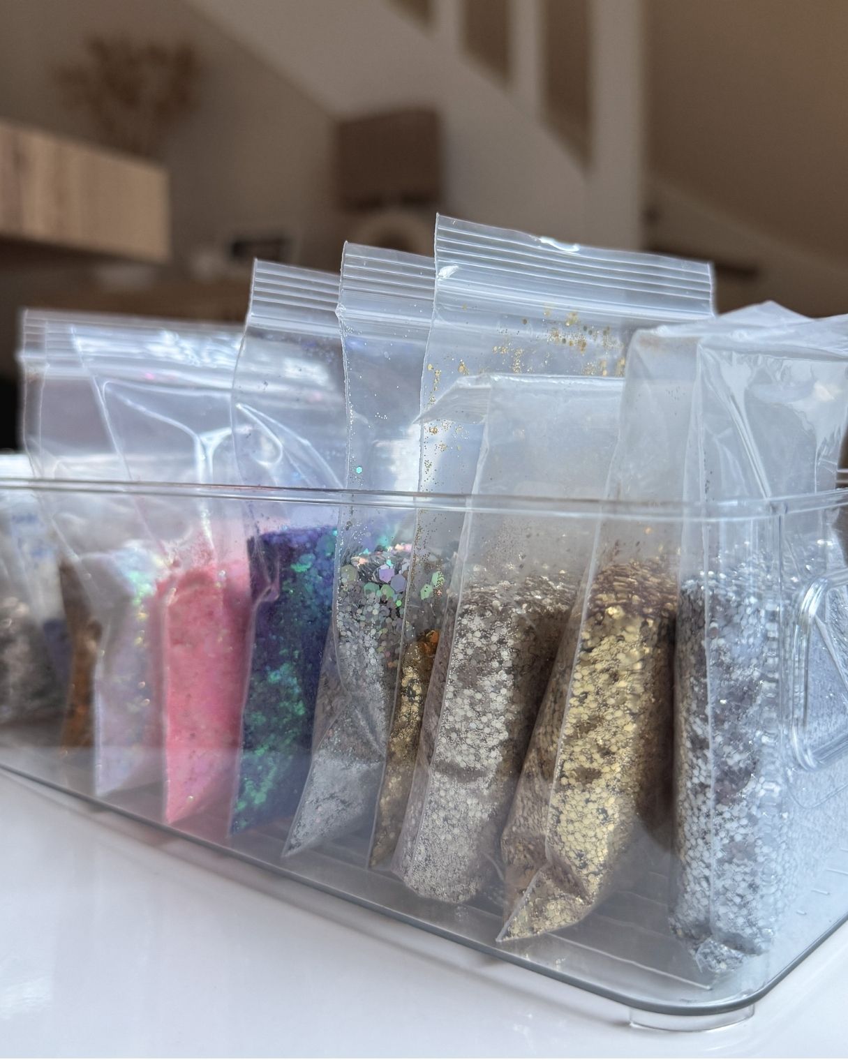 Paillettes de différentes couleurs pour boucles d'oreilles résine